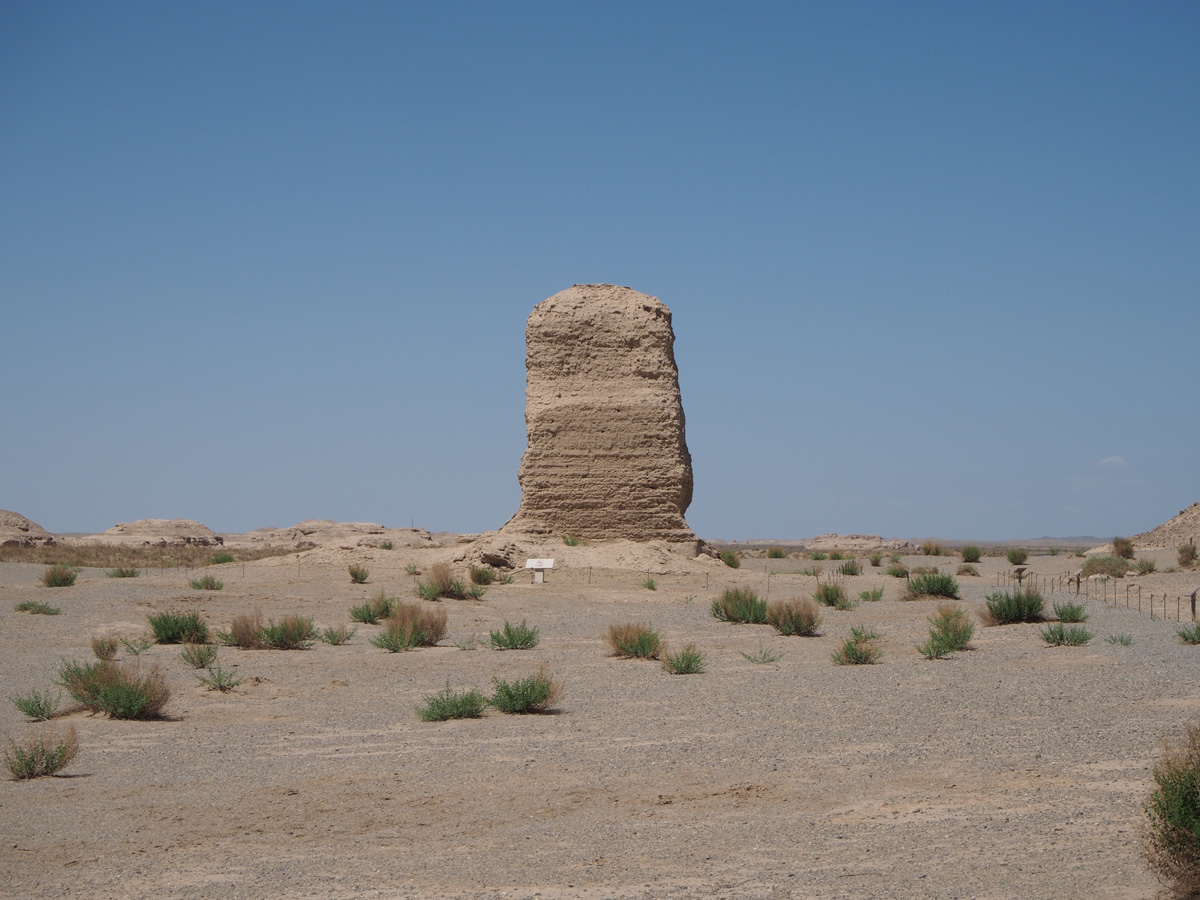 Dunhuang: Yumen Guan, Yumen Guan: Big Fangpan Castle