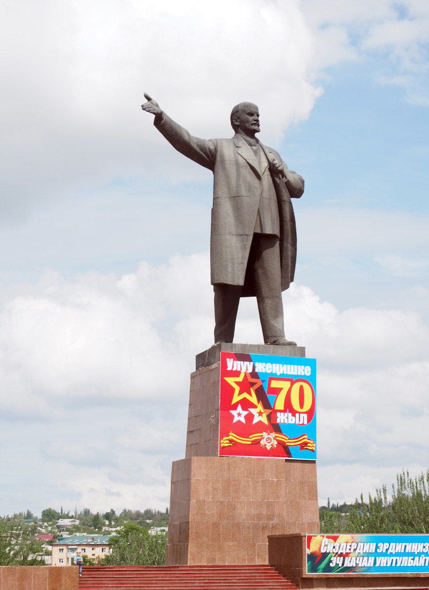 Osh, Osh Lenin, celebrating 70 years of Victory!