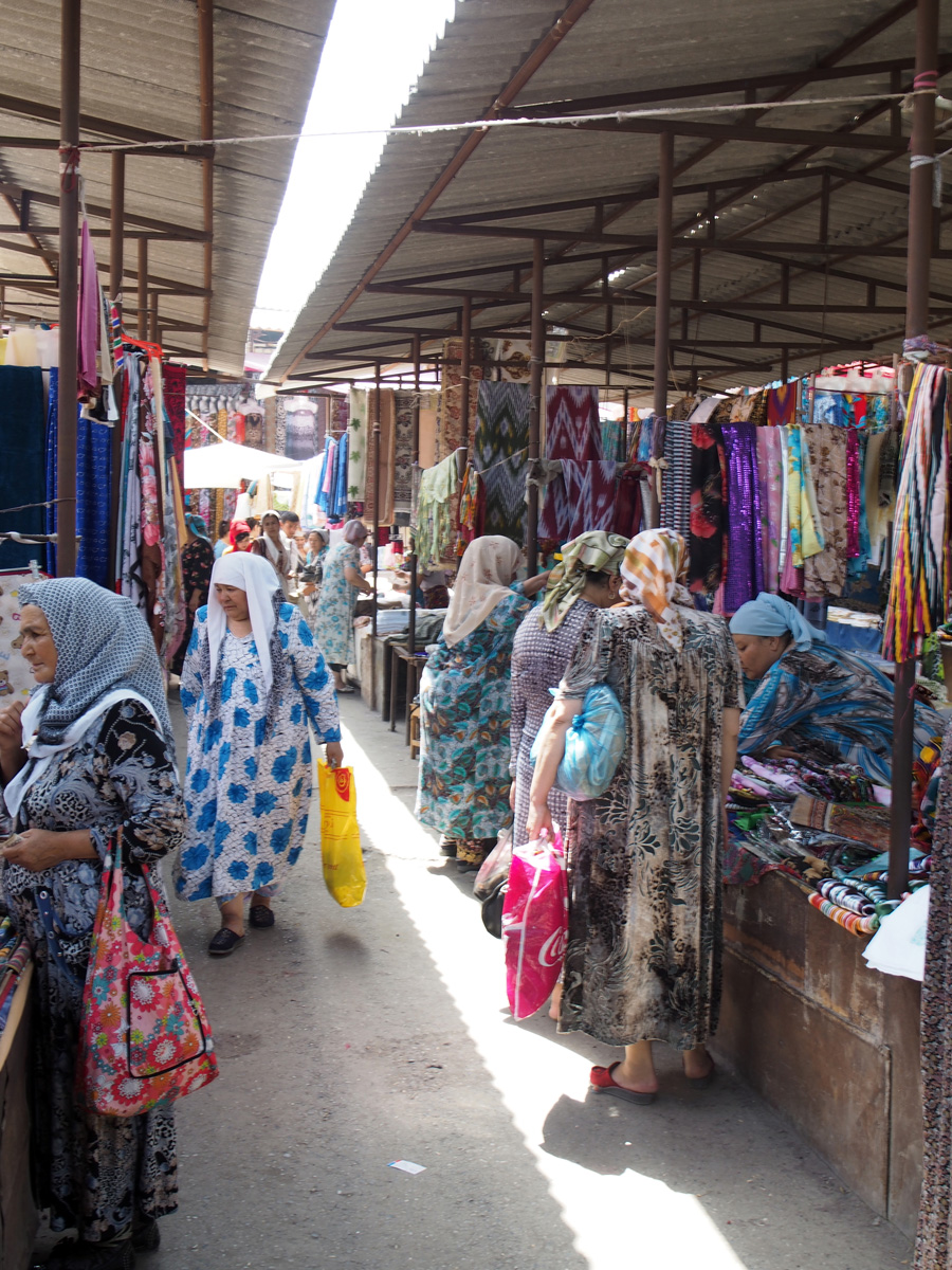 Margilan: Kumtepa Bazar