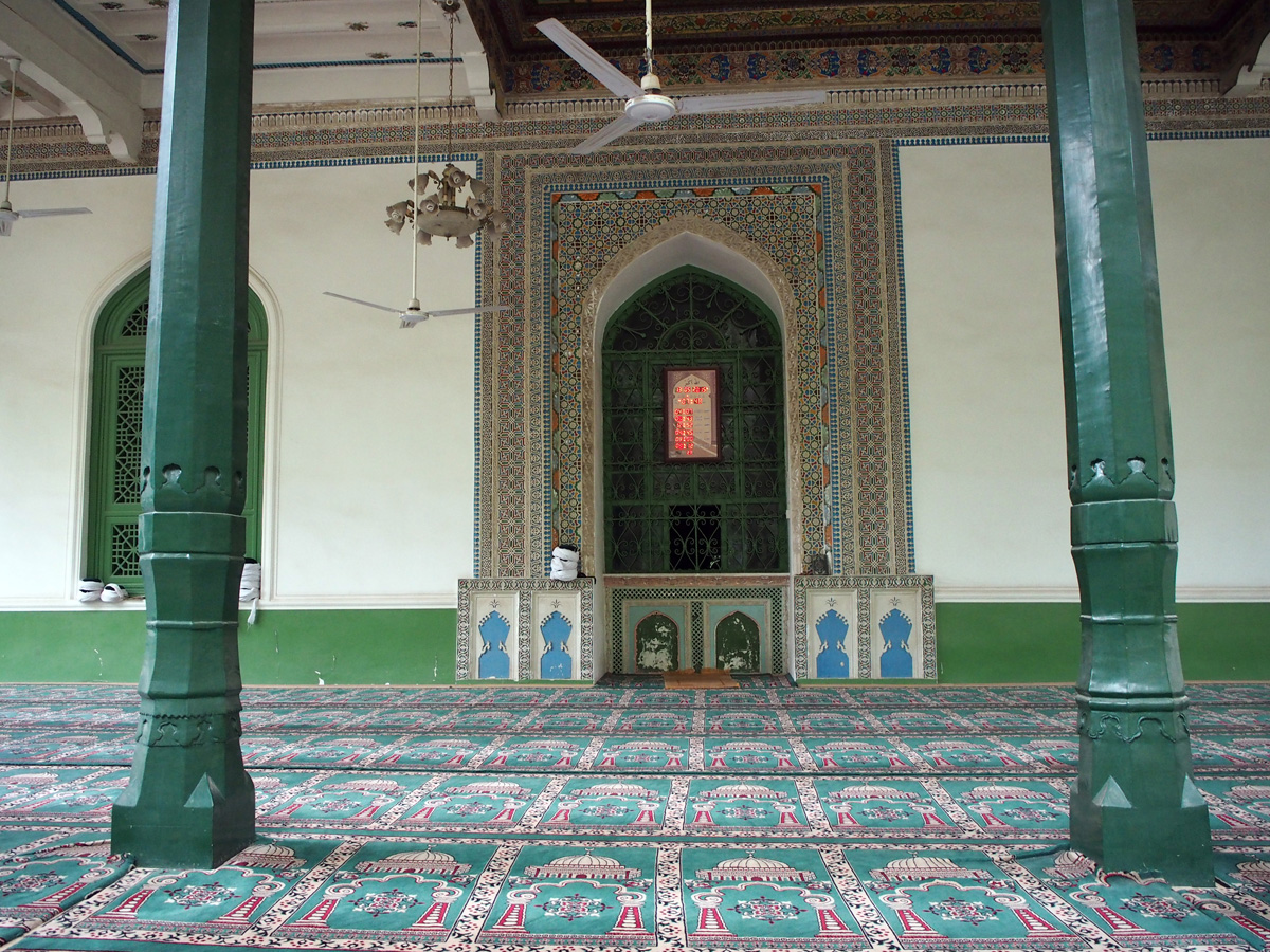 Kashgar: Id Kah Mosque