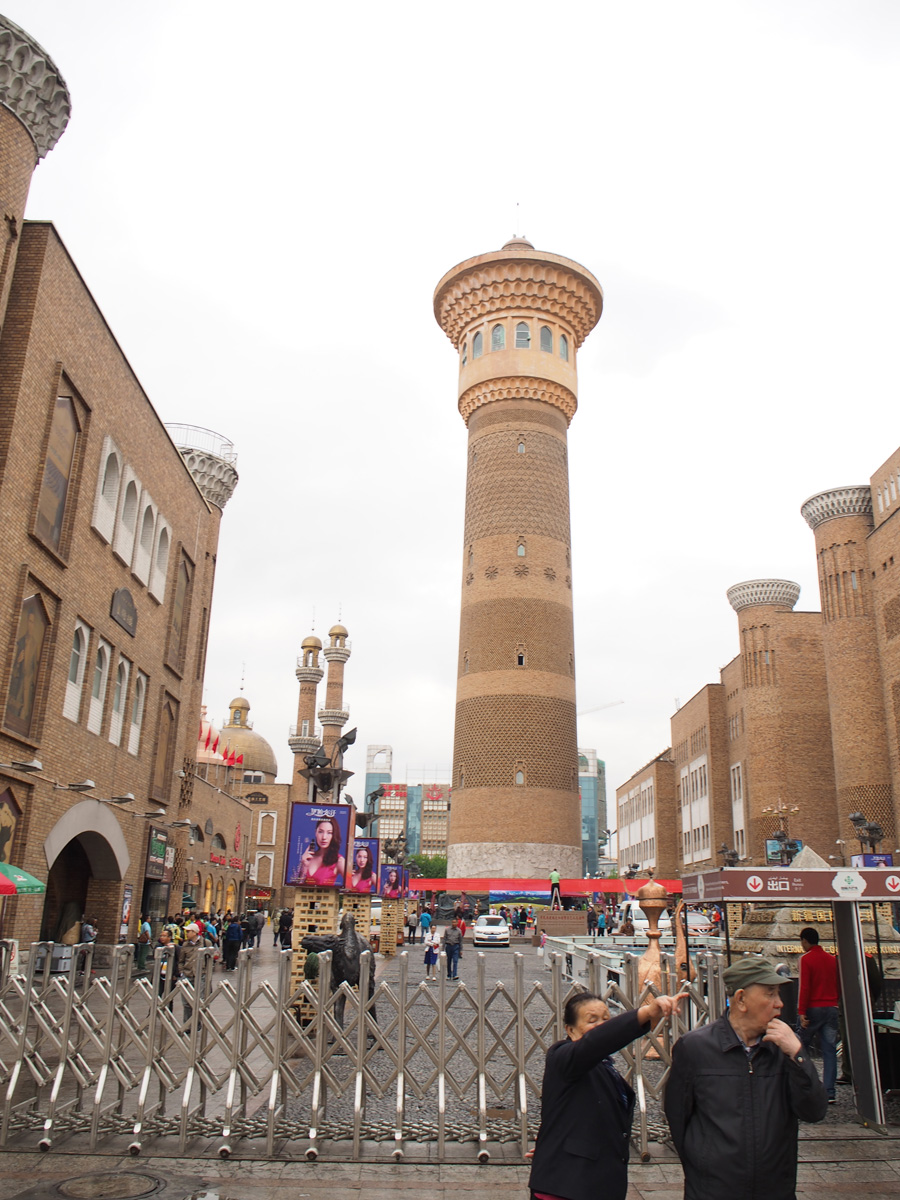 Urumqi, Outside International bazaar