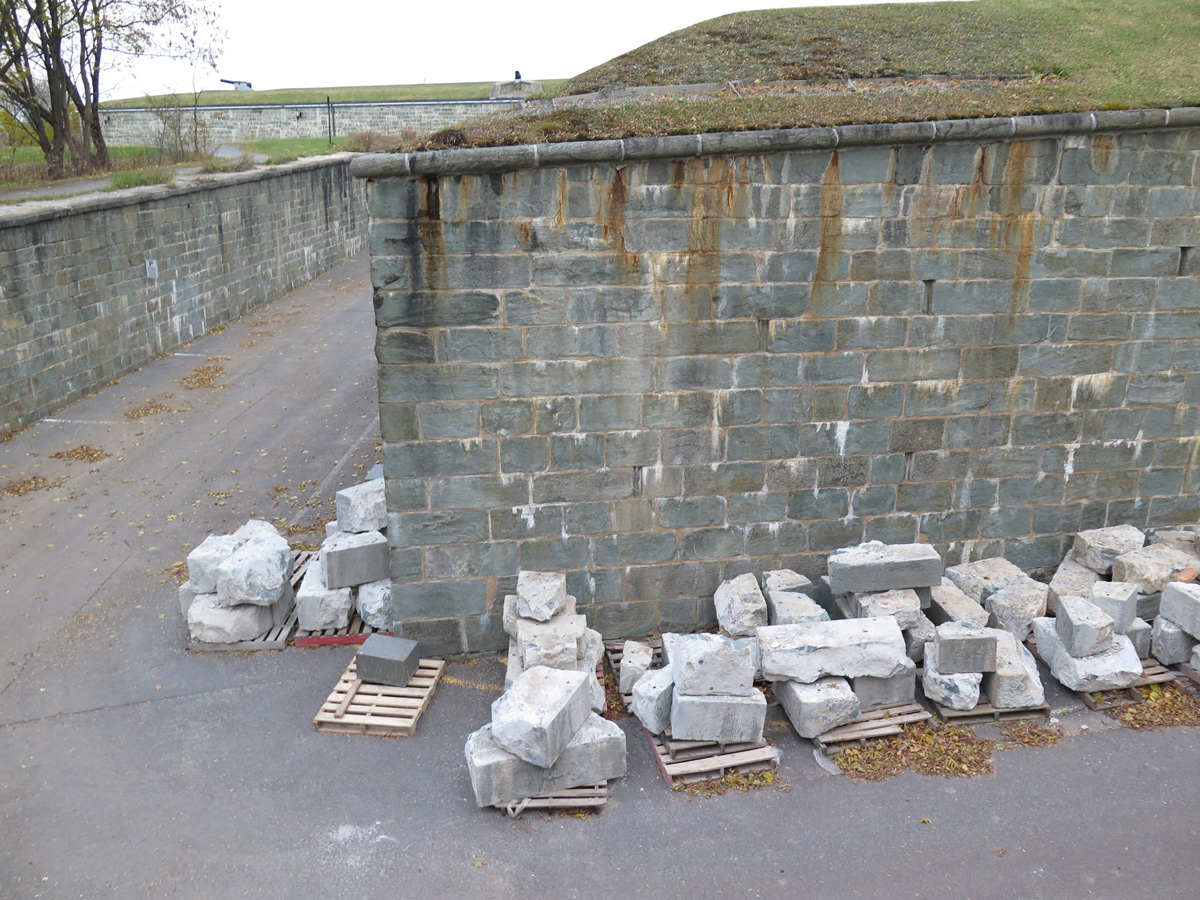 Quebec, Citadelle: under rennovation