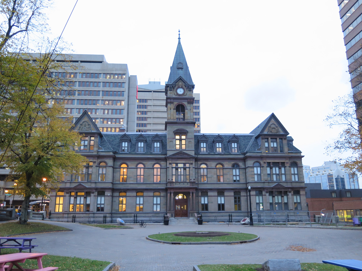 Halifax, Splendid City Hall