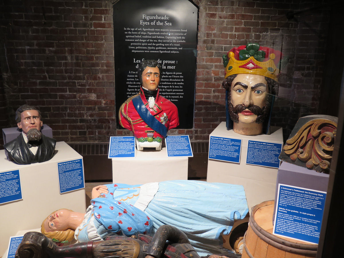 Halifax, Maritime Museum: old ship figureheads
