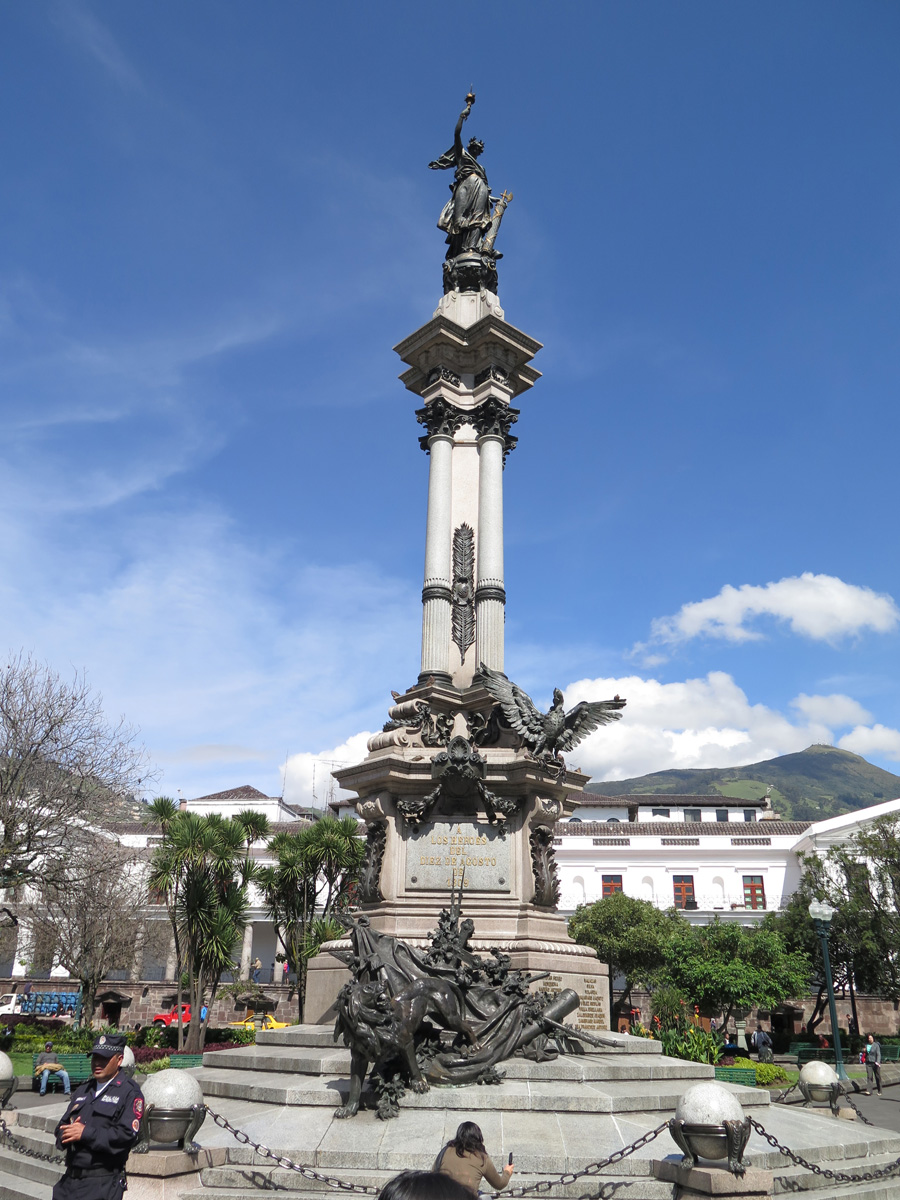 Plaza Grande, Plaza Grande