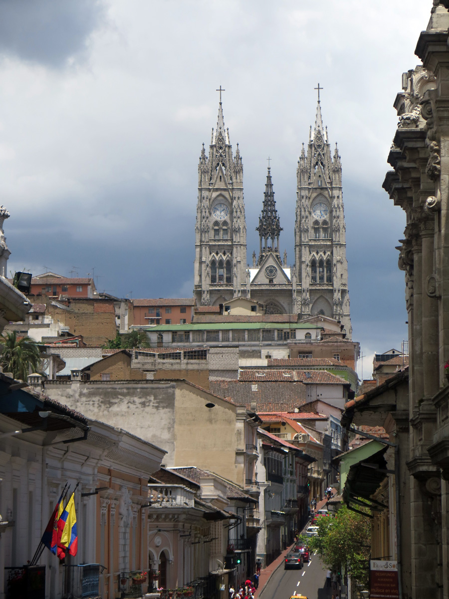 Around Quito, View to Basilica del Voto Nacional