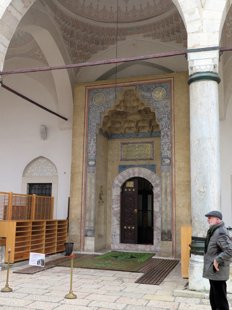 Sarajevo 2015, Gazi Husrev-beg Mosque doorway