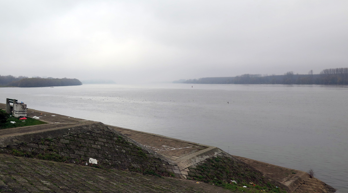 Kalemegdan Fortress, A rather gray Danube