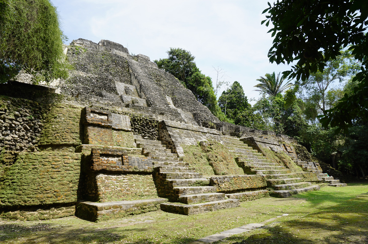 Lamanai, High Temple