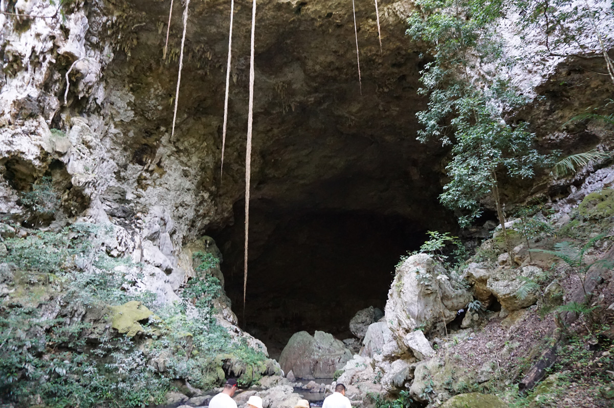 Rio Frio Cave