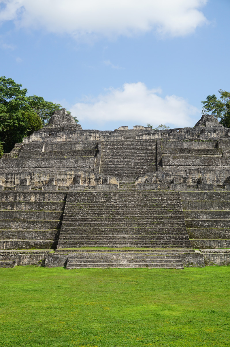 Caracol, The "B" Group: Caana