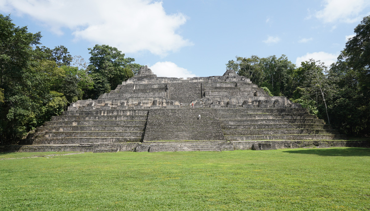 Caracol, The "B" Group: Caana