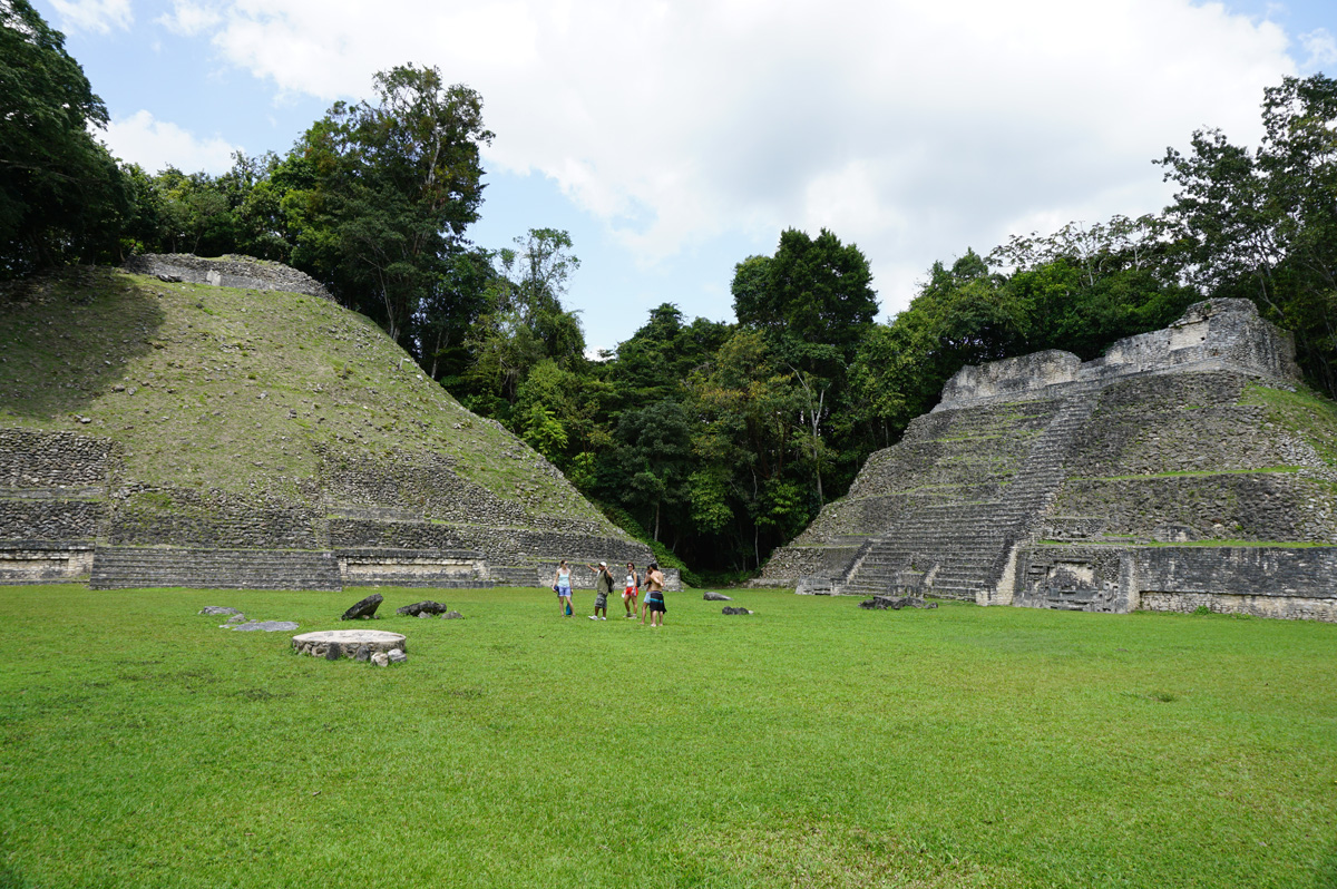 Caracol, Astronomical Group