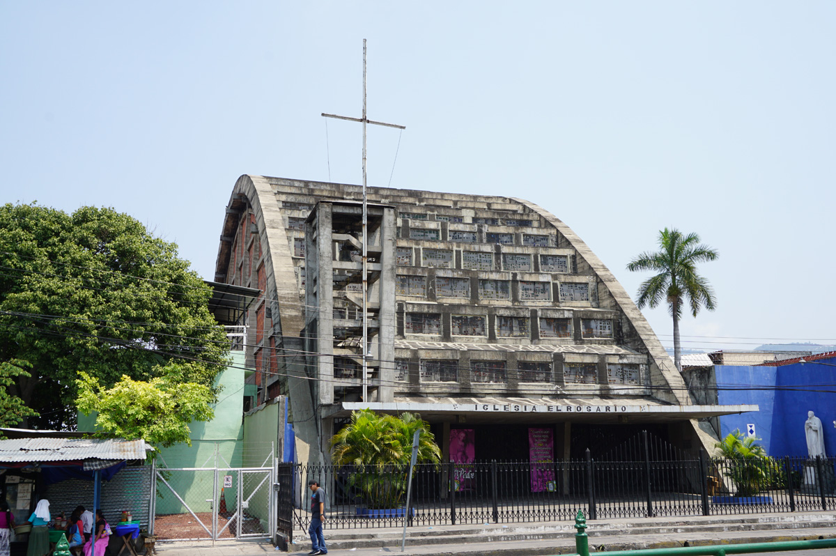 San Salvador, Iglesia El Rosario