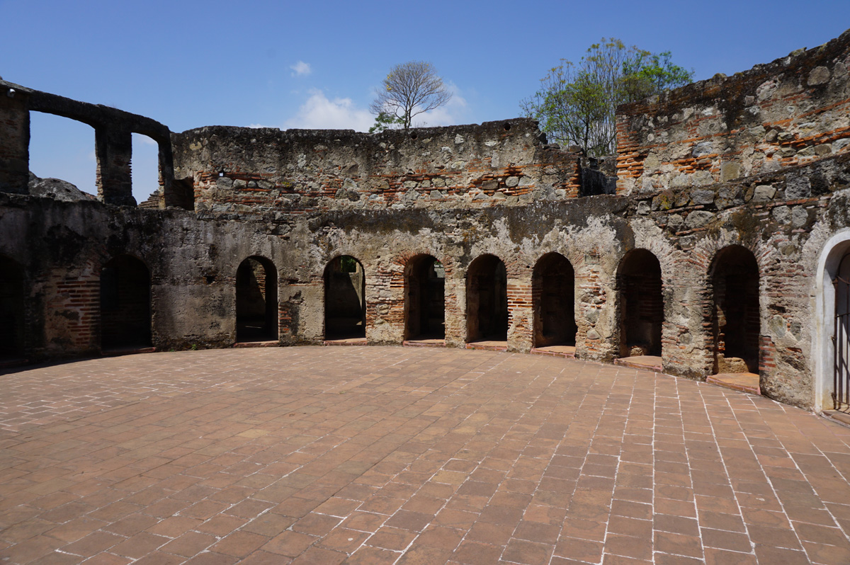 Antigua, Capuchin Convent: Circle of cells