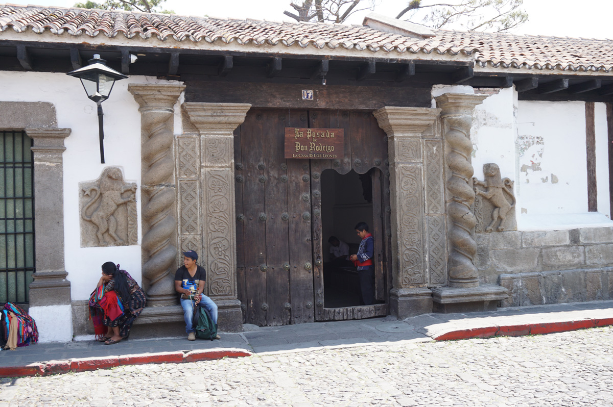 Antigua, The House of Lions