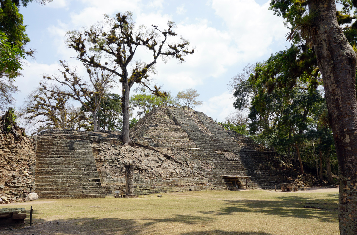Copan, West Plaza