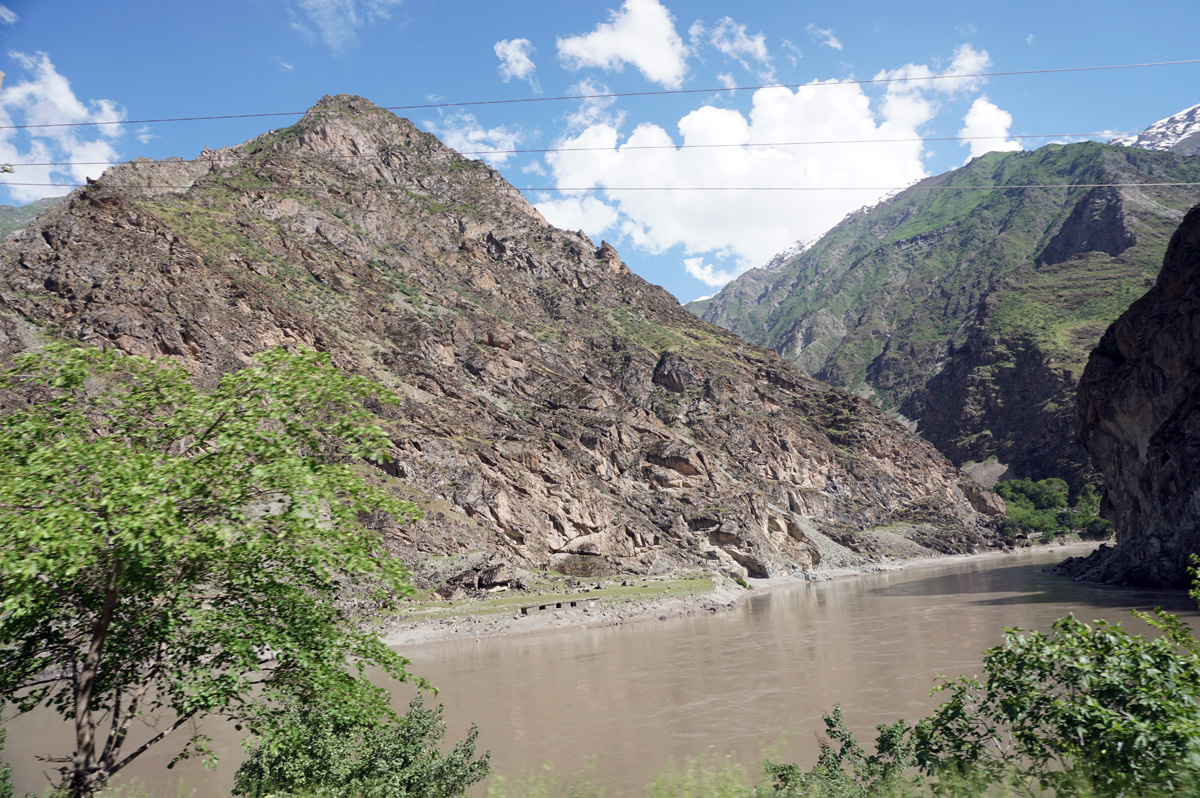 Dushanbe-Khalaikhum, Panj River, 10 miles SW of Khalaikhum