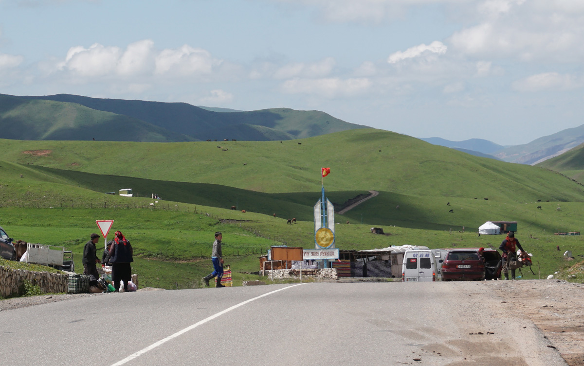 Border-Osh, 34 miles SE of Osh