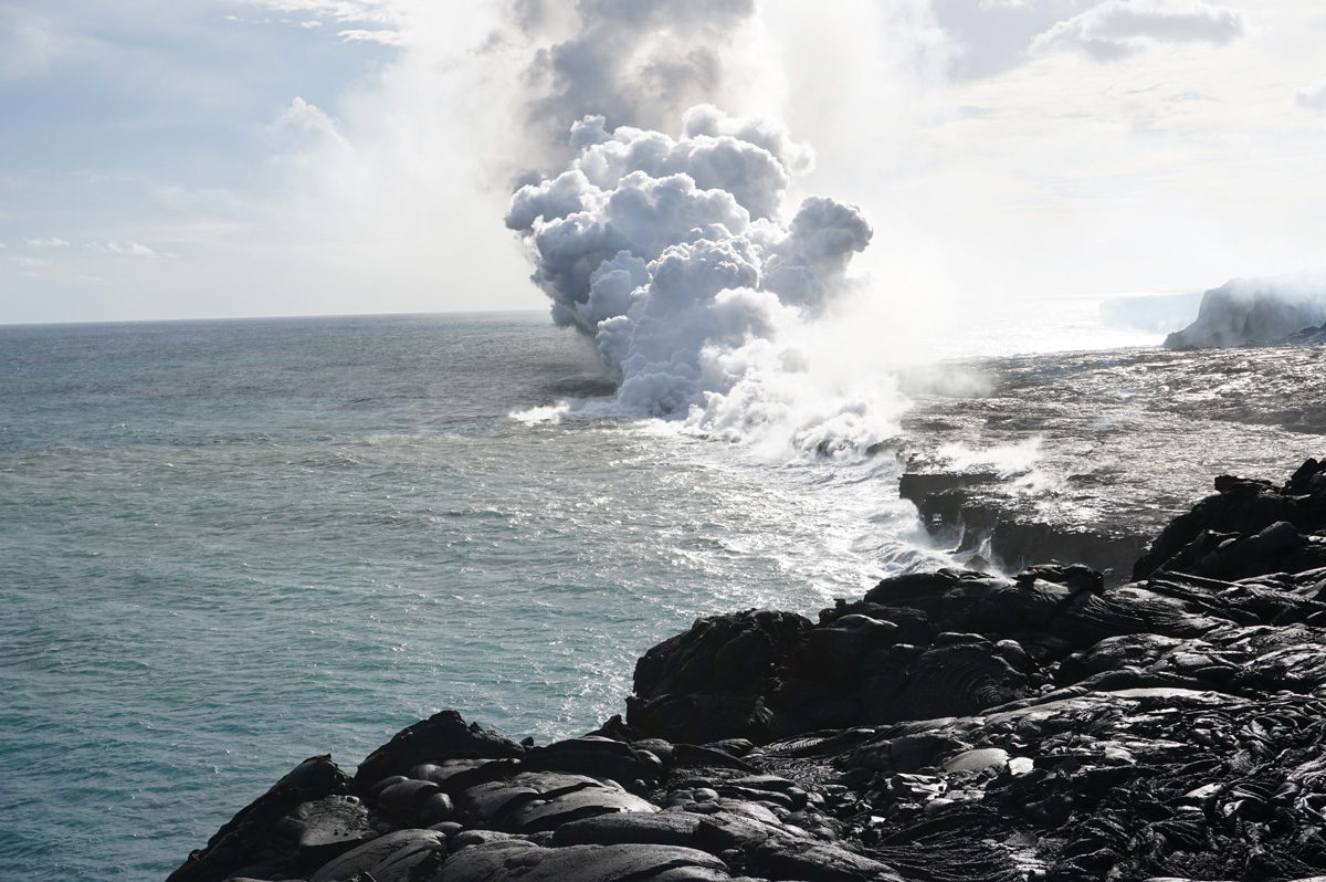 Lava Hike, The Ocean Entry: Neptune and Vulcan duel