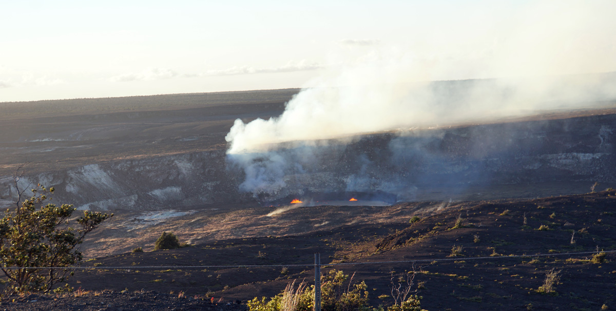 Kilauea, Third Day: Lava Fountains by day.