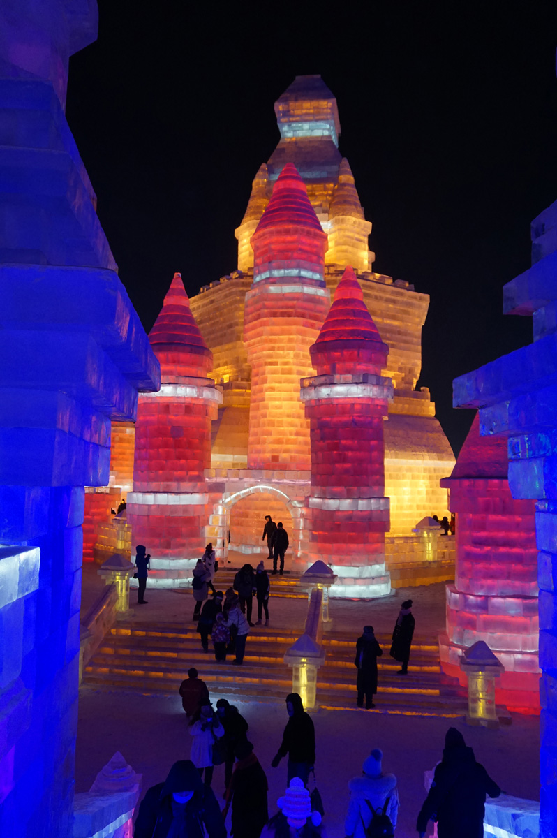 Ice and Snow World