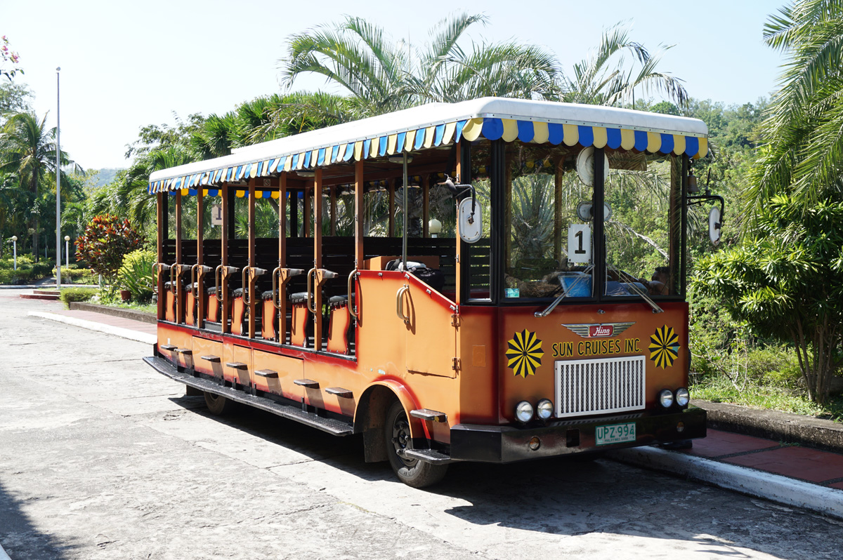 Corregidor, Our loyal bus