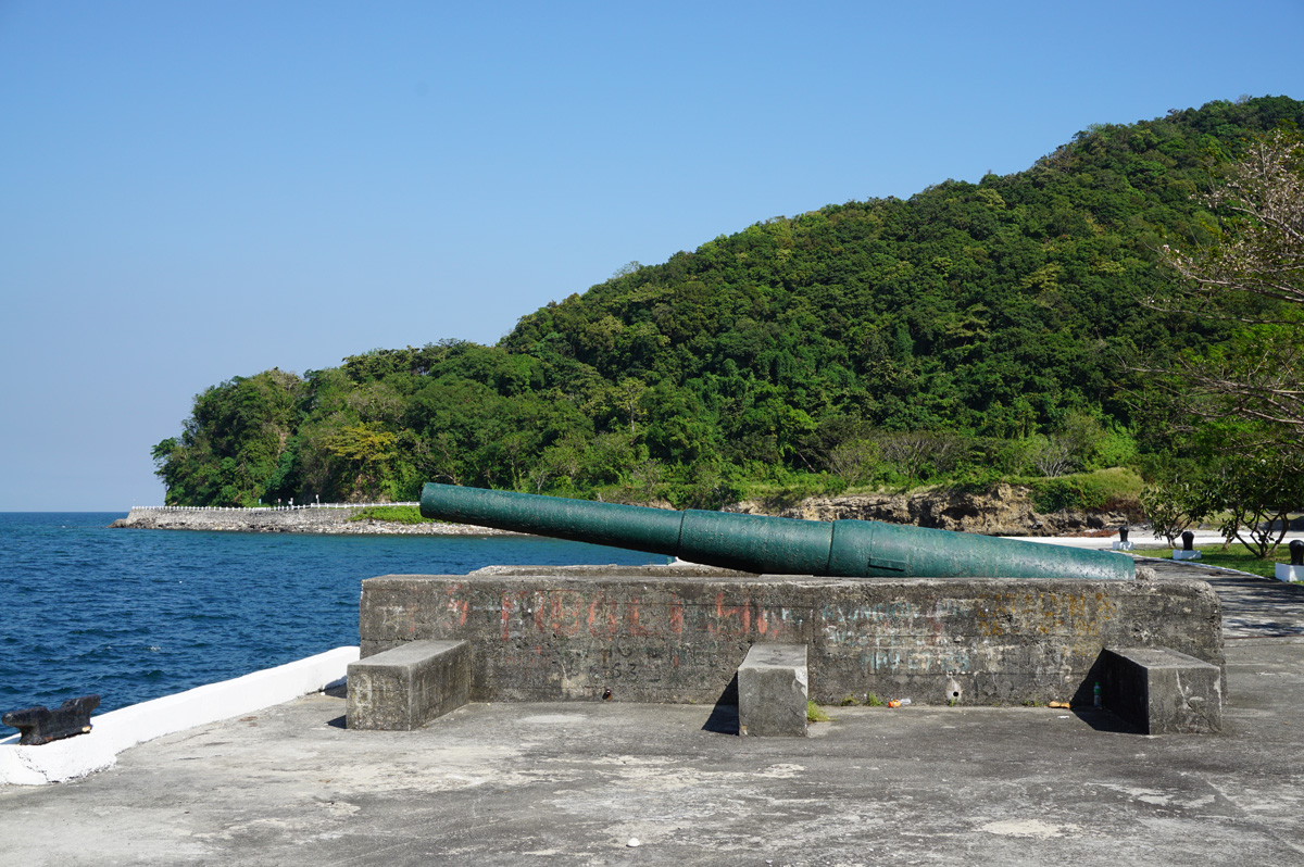 Corregidor, Dock side gun