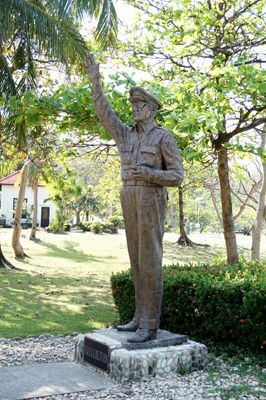 MacArthur statue, Corregidor, Philippines 2016