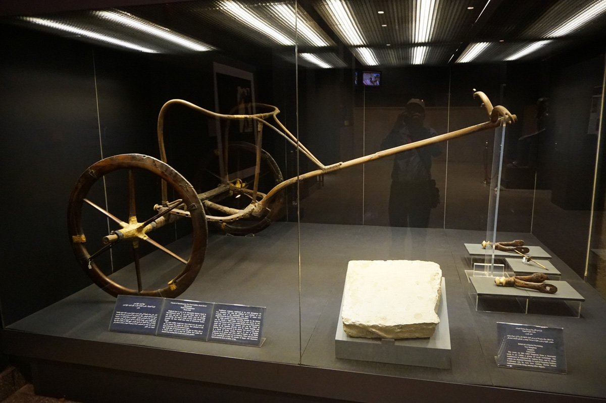 Luxor Museum, Tutankhamun hunting/training chariot