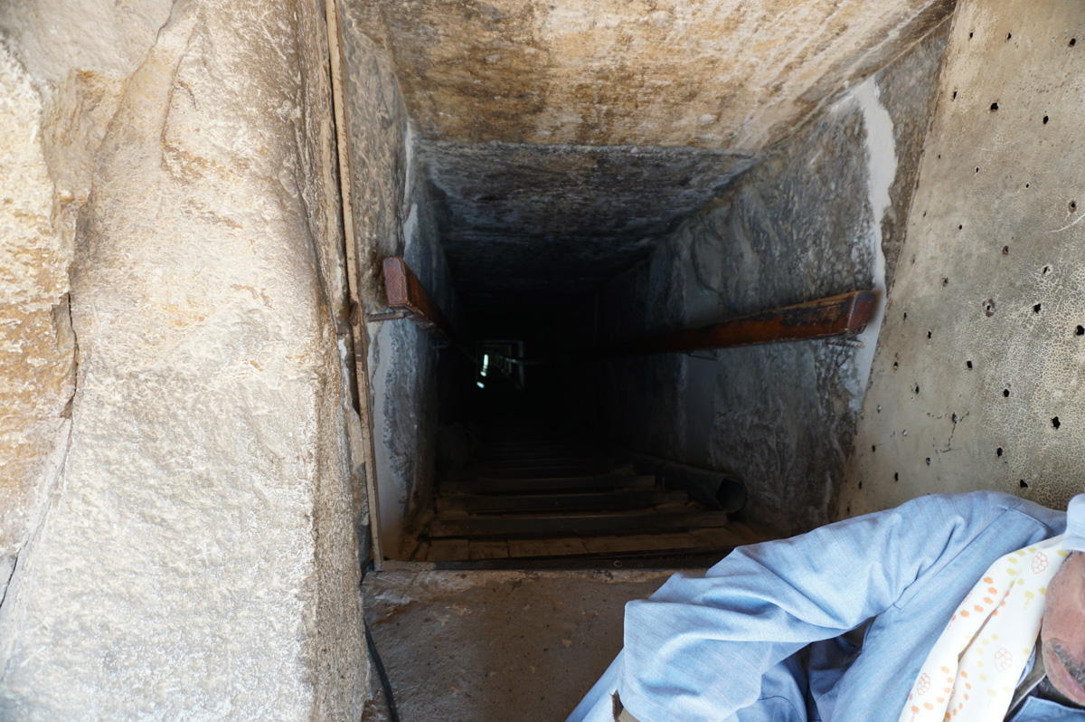 Dashur, Memphis and Sakkara, Red Pyramid Entrance