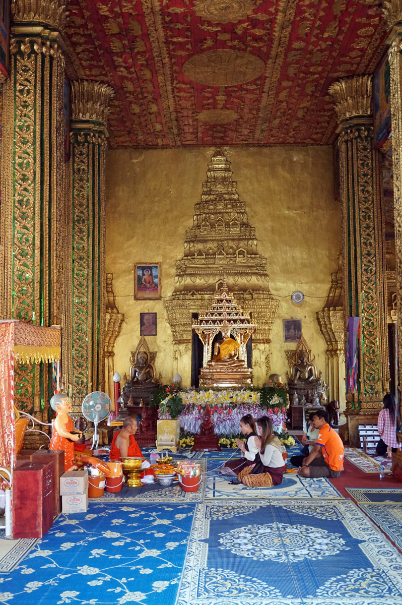 Vientiane, Wat Si Muang