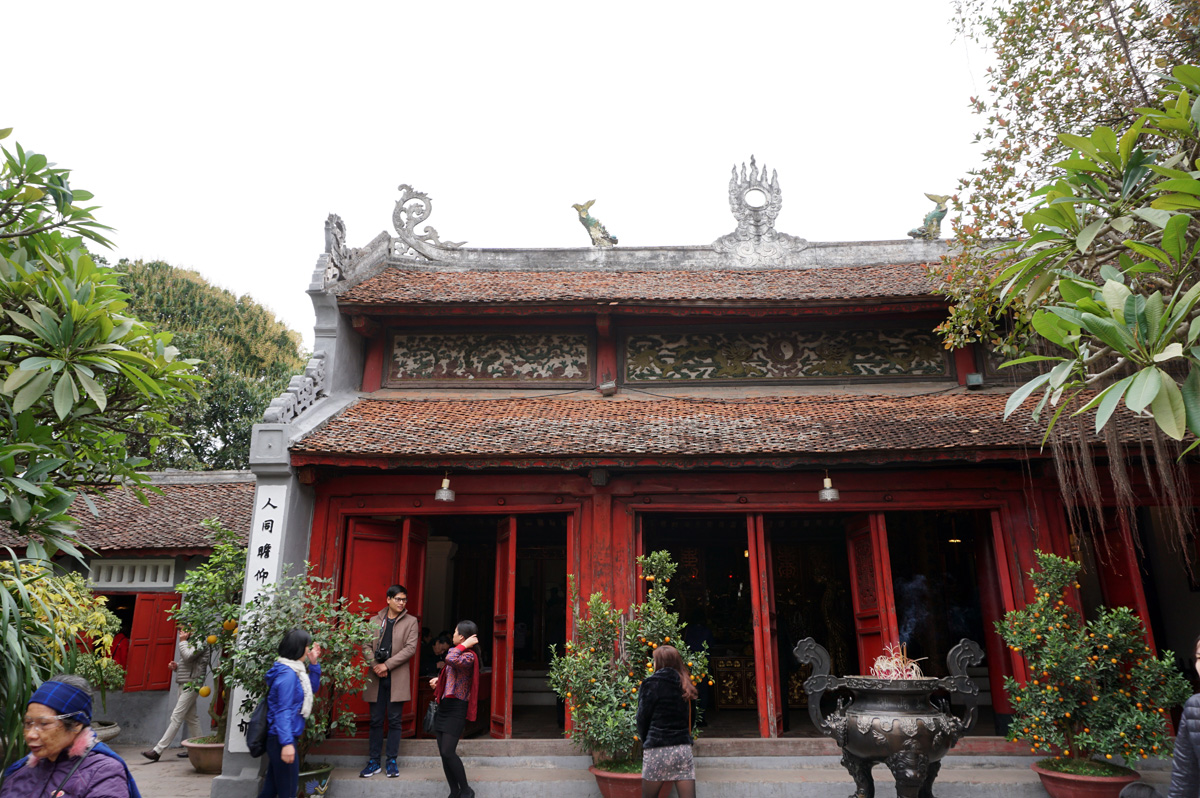 Hanoi, Ngoc Som Temple
