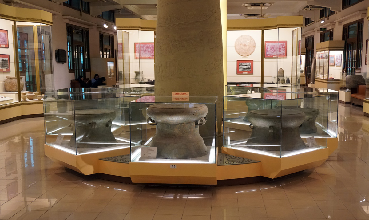Vietnam National Museum of History, Various ancient bronze drums