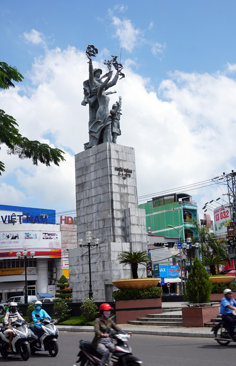 Nha Trang, Victory Monument