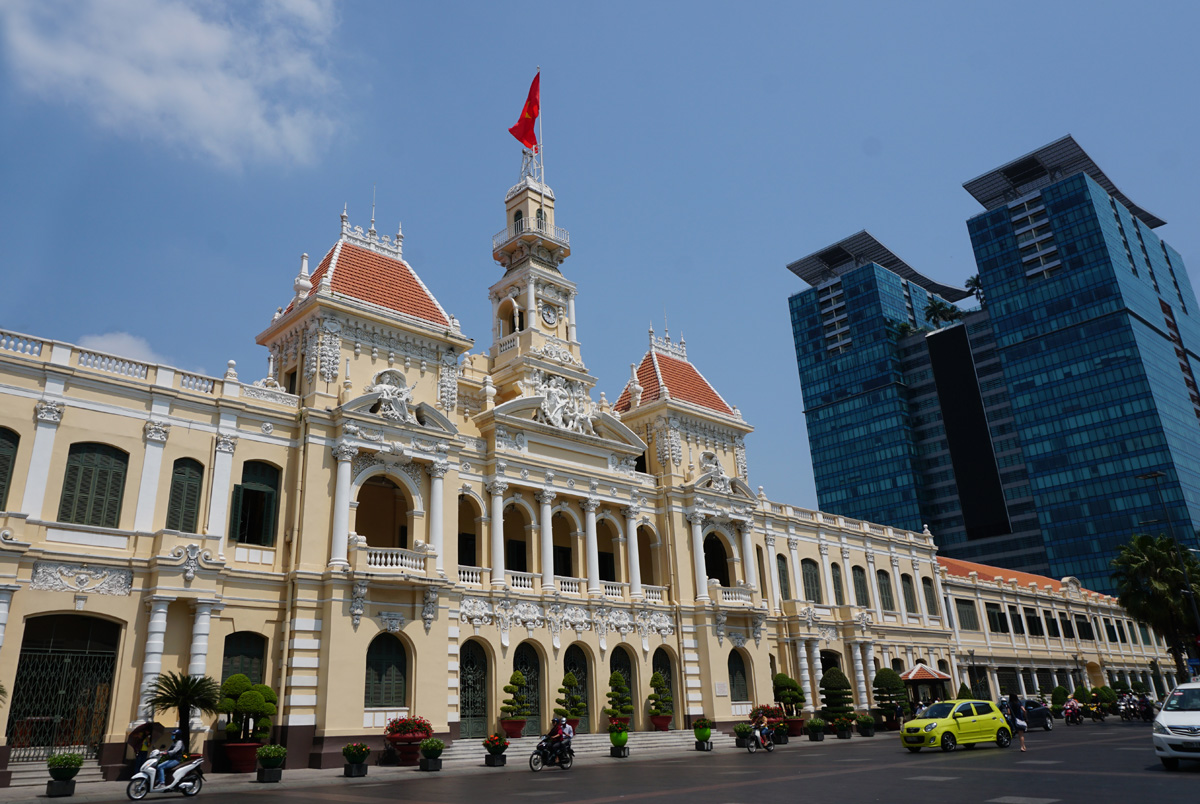 Saigon, People