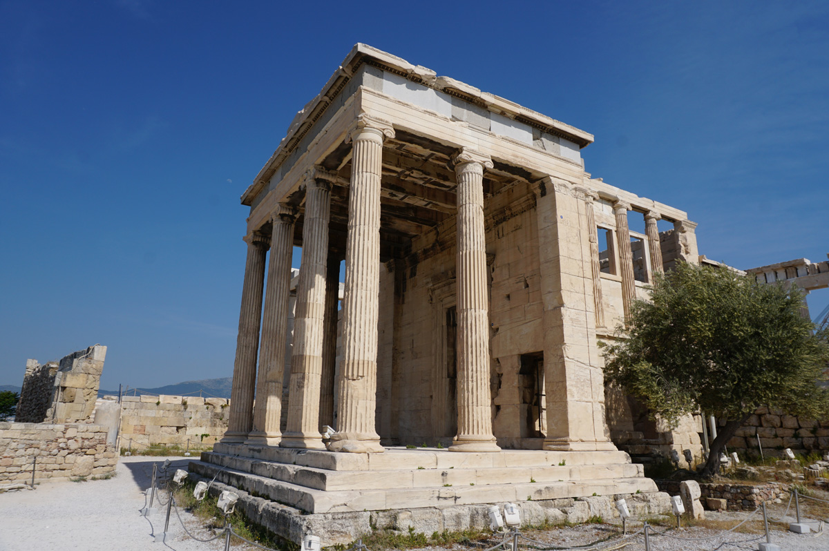 Acropolis, Erechtheion: Area sacred to Poseidon
