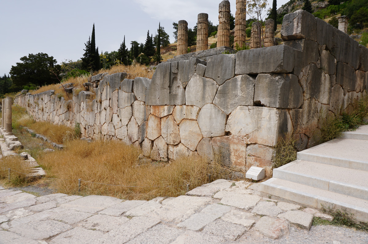 Delphi, Polygonal Wall, 6th c BC Support wall for Temple of Apollo platform.