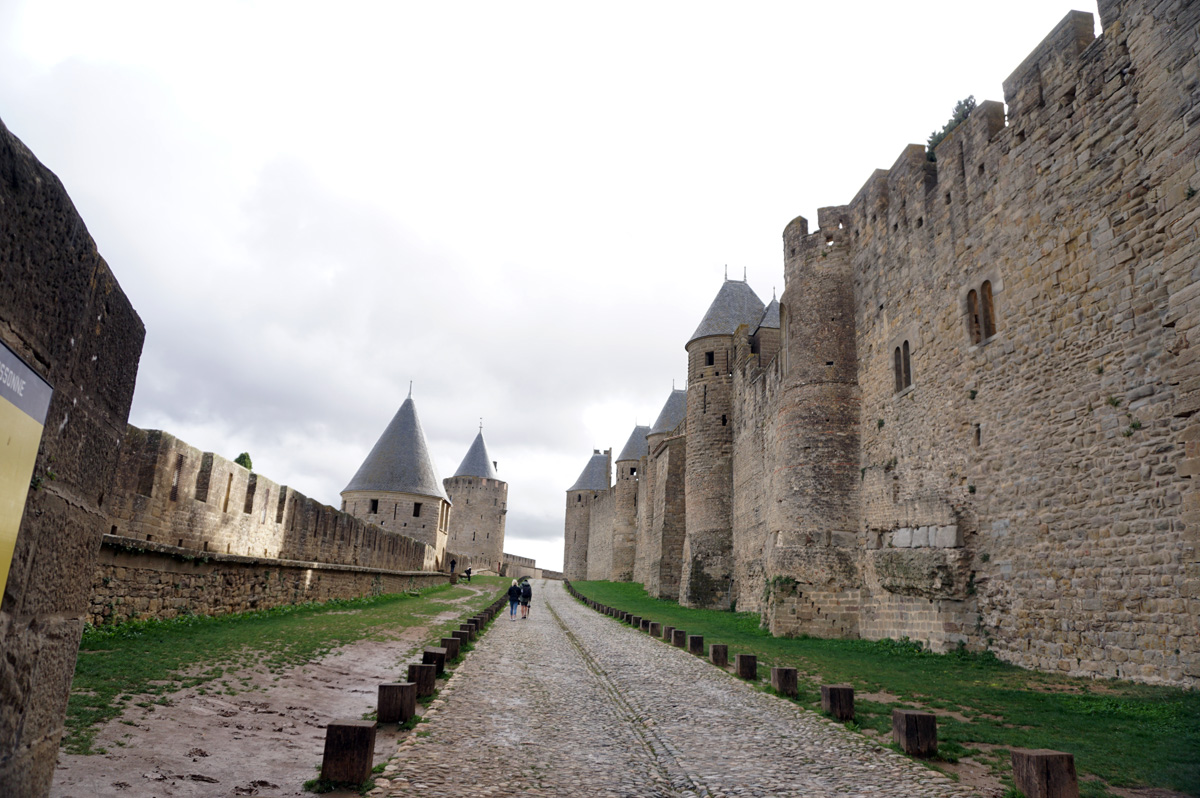 Carcassonne, Between the double walls