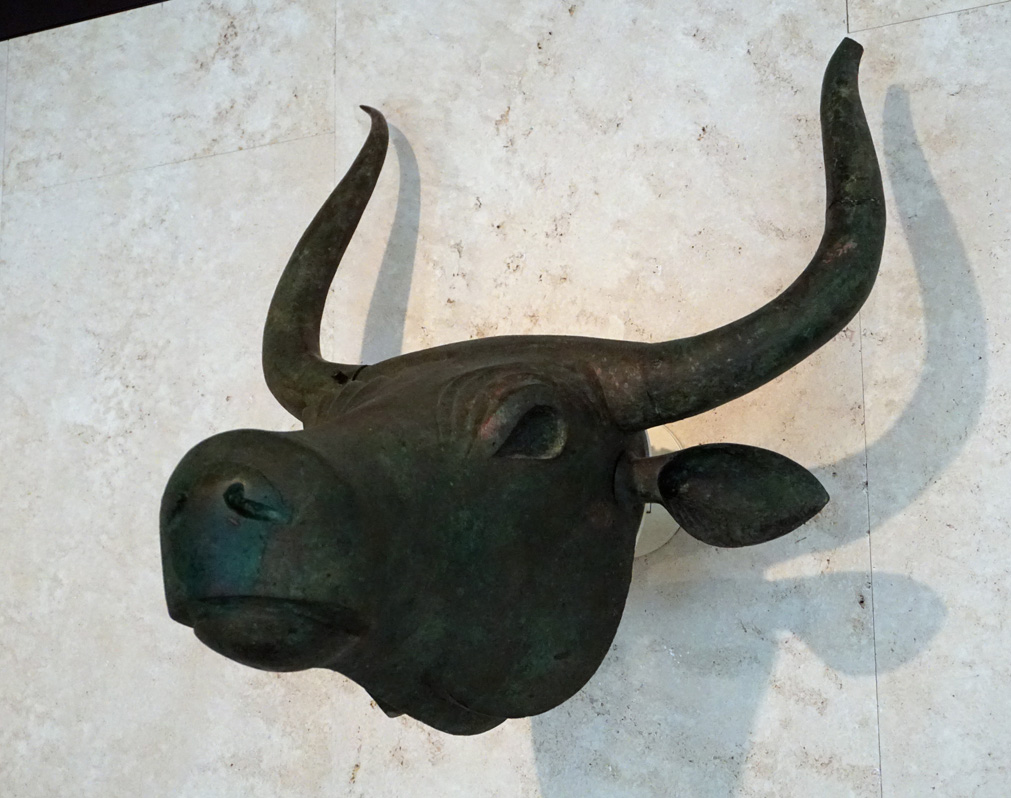 National Archaeological Museum, Bronze Bull, 5th-3rd c BC