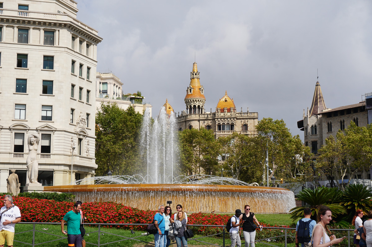 Barcelona, Plaça de Catalunya