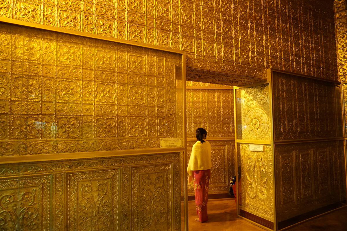 Botahtaung Pagoda