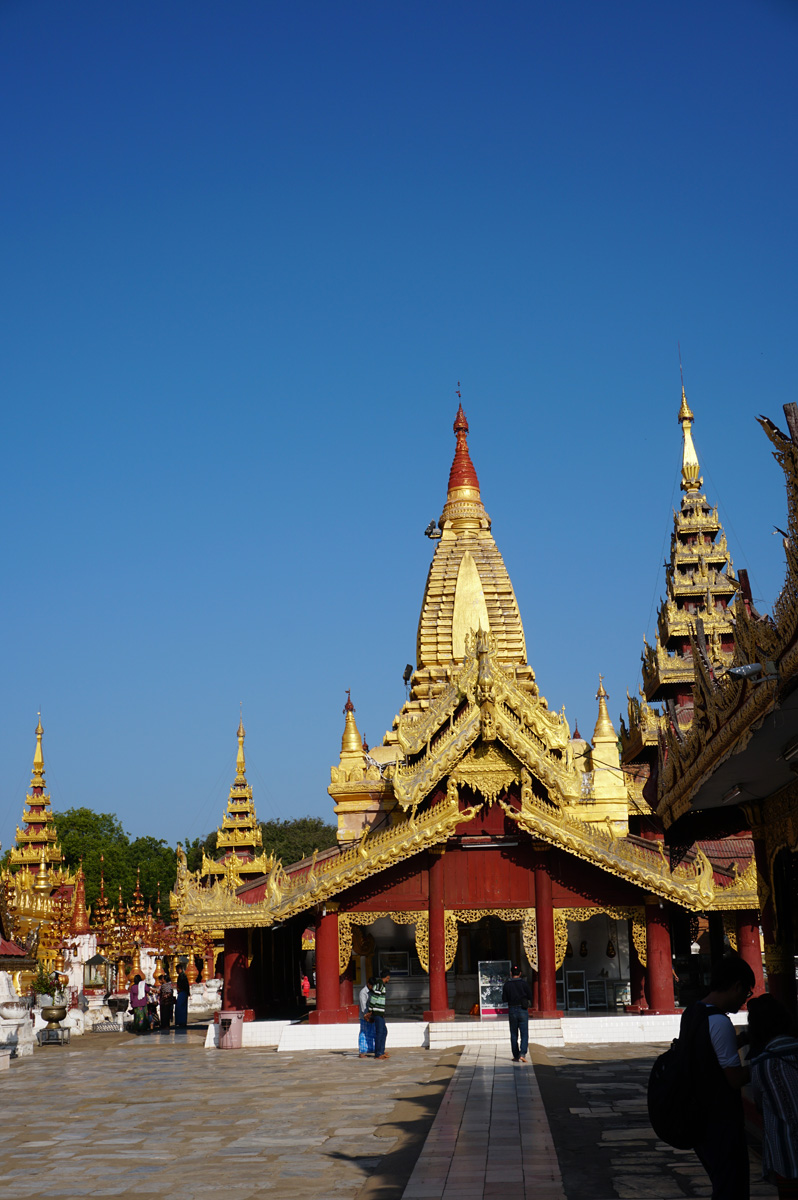 Bagan at Ground Level, Shwezigon