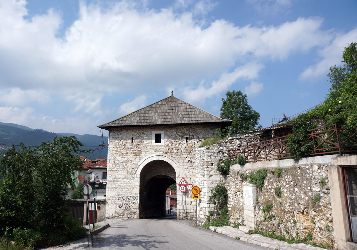 Bosnia: Sarajevo, Vratnik Fort: Visegard Gate