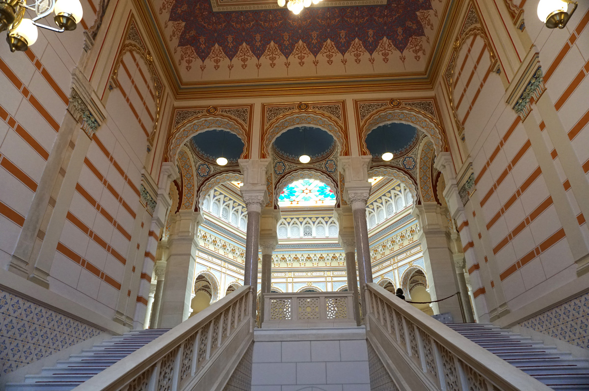 Bosnia: Sarajevo, City Hall: Interior