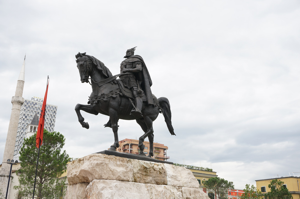 Albania: Tirana, Skanderberg statue