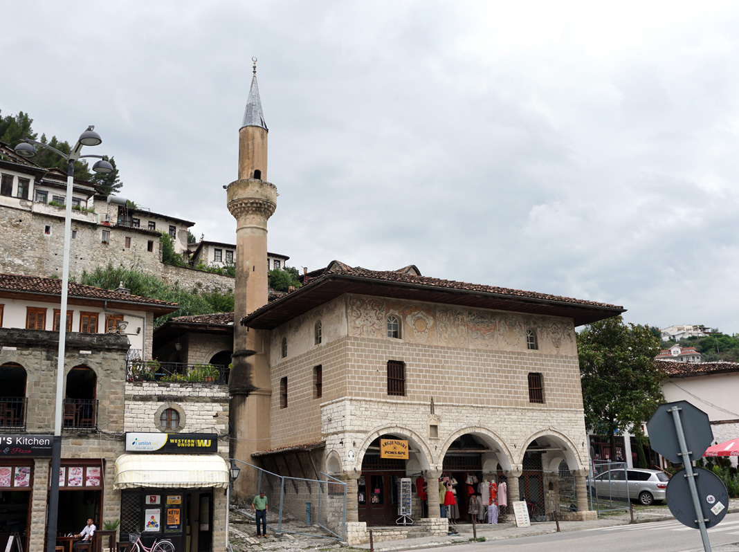 Albania: Berat, Bachelors