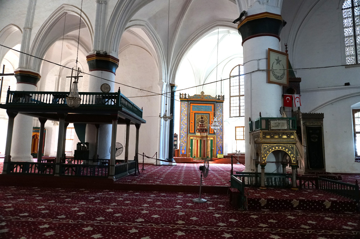 North Nicosia: Selimiye Mosque, ... is misaligned with the required axis of the Mosque