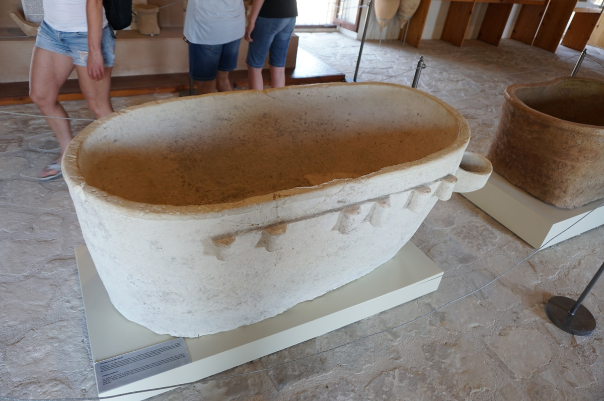 Sanctuary of phrodite, 11th c. bc bathtub, with place for sponge