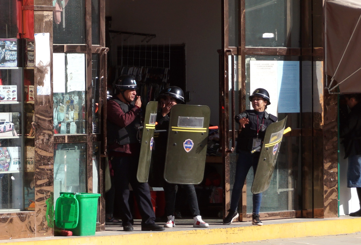 Hotan Sunday Market, Anti-Riot Drill